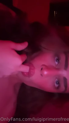 luigiprimerofree - Dime algo que me haga quitarme esta camiseta  algo travieso y