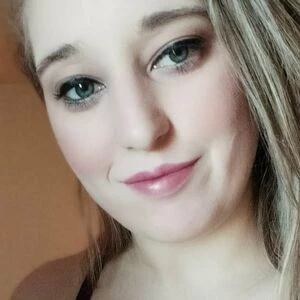 stephanie-lee-edwards