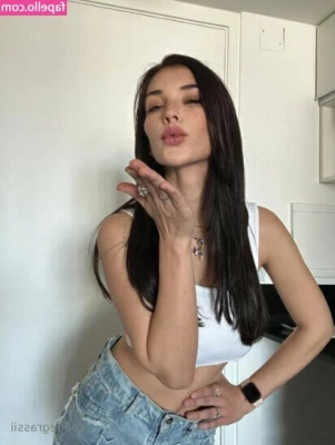 zoedegrassii - Good moaning