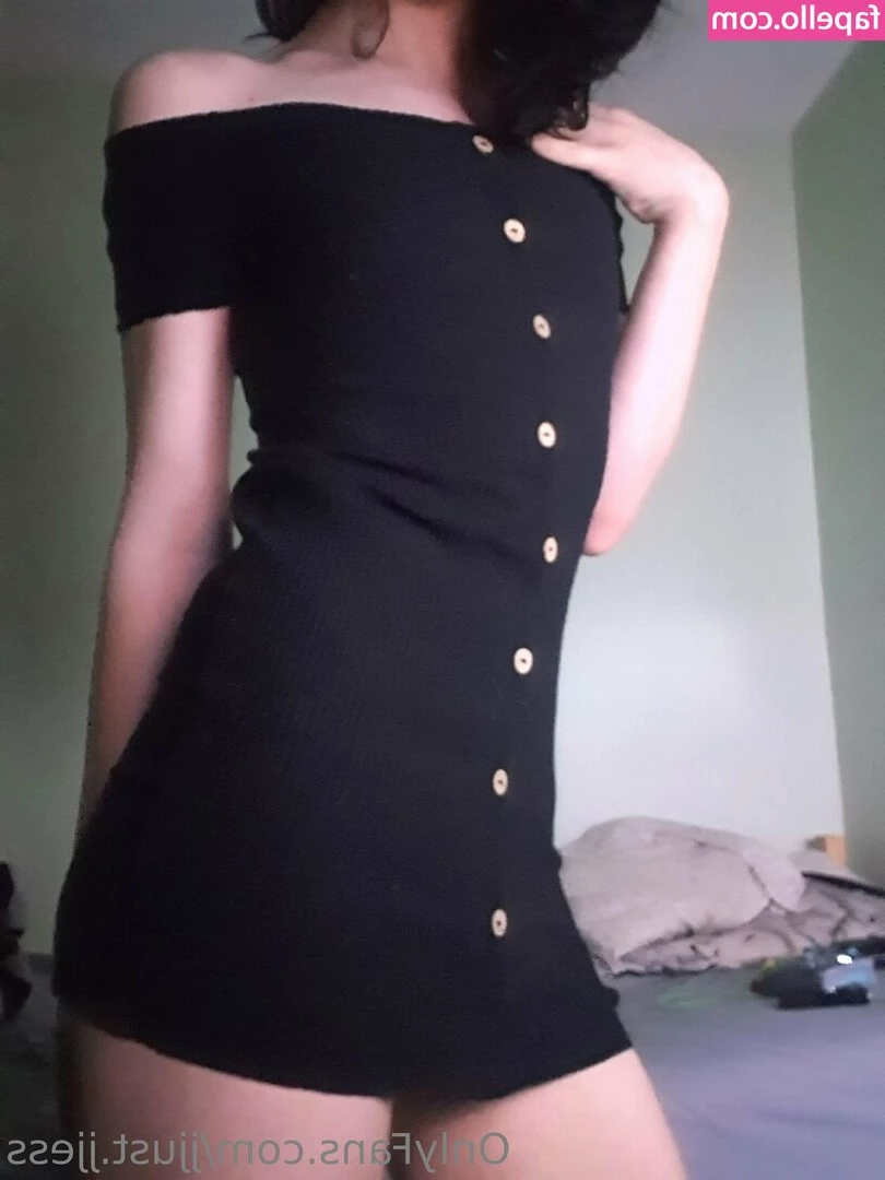 jjust.jjess [ jjust-jjess ] - Happy HUMP day   MILF