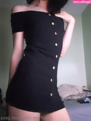 jjust.jjess [ jjust-jjess ] - Happy HUMP day   MILF