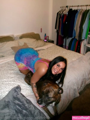 mileymontanna - thick  pawg  bbc  gag  kcmo  wednsday  deepthroat  naker  milf  booty