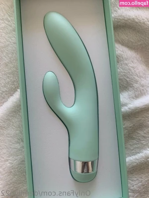 demilyn22 - I GOT FLOWERS    Last week in my day job  Cannot WAIT to finish  amp 