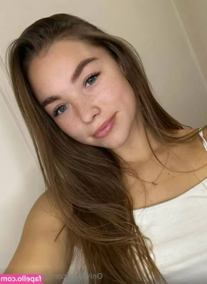 yummy_lina [ yummy-lina ] - I am your game master Wanna play a game  Find out how naughty I am