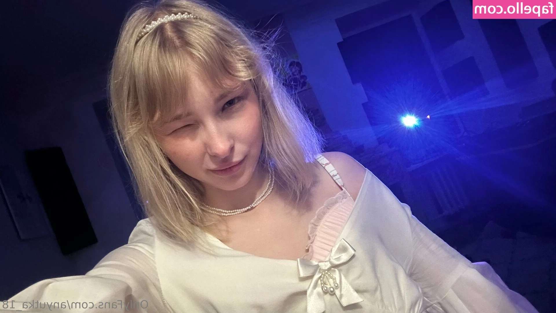 anyutka_18 [ anyutka-18 ] - Freshly polished