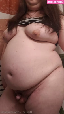darlingsoftie - Busty girl @rocketdasha 🥵 waiting for ur hot cum on her big big