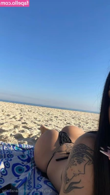 ts.larababy [ ts-larababy ] - WTf do you think I m doing on here