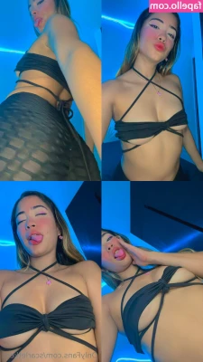 scarletkent - Tu veux me voire me toucher tip puis tu va voire comment elle attend