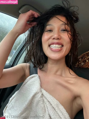 mamapumalove - Just hangin owt  wanna get hard and go balls deep with my slides on  