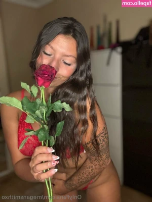 megansmithxo - I needed to change up this  MorningMeditation