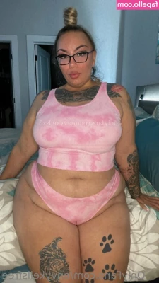 envykellsfree - Lyndsey barely got this whole load down