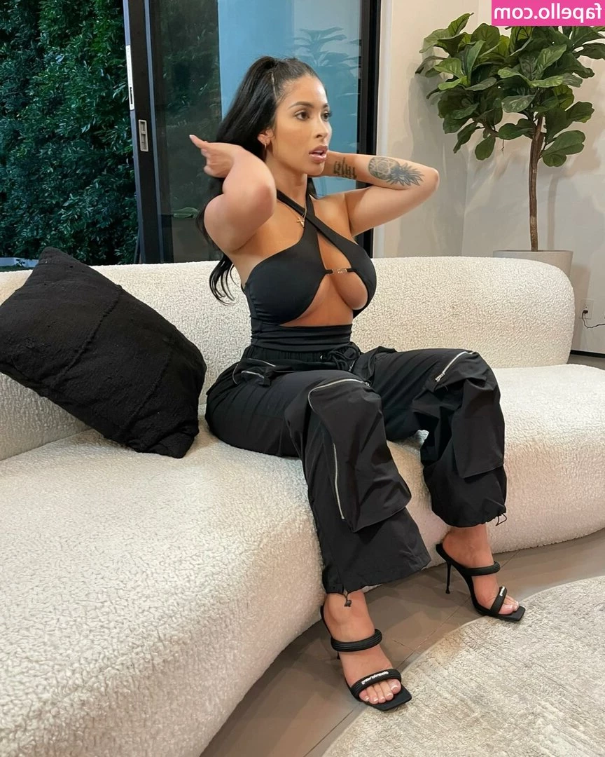 Rachel Estrada [ rachel-estrada ] - ONLY $5 then EVERYTHING is for FREE!! 🎉surely you would rather pay