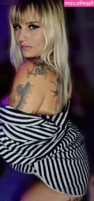 violet_kush [ violet-kush ] - Who’s ready to see these new pics and videos from my new shoot? I