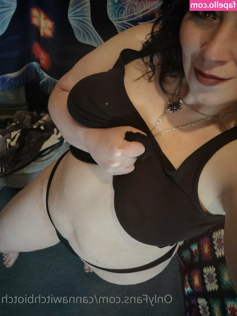 dangergirlcosplay - i’m thinkin about going live tonight (fingers crossed it lets me)