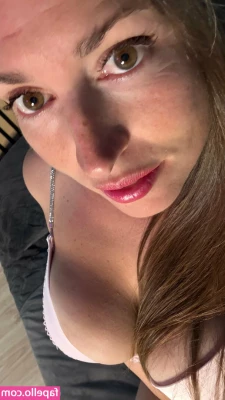 Cecilia Sopeña [ cecilia-sopena-1 ] - Are you advanced in this position?