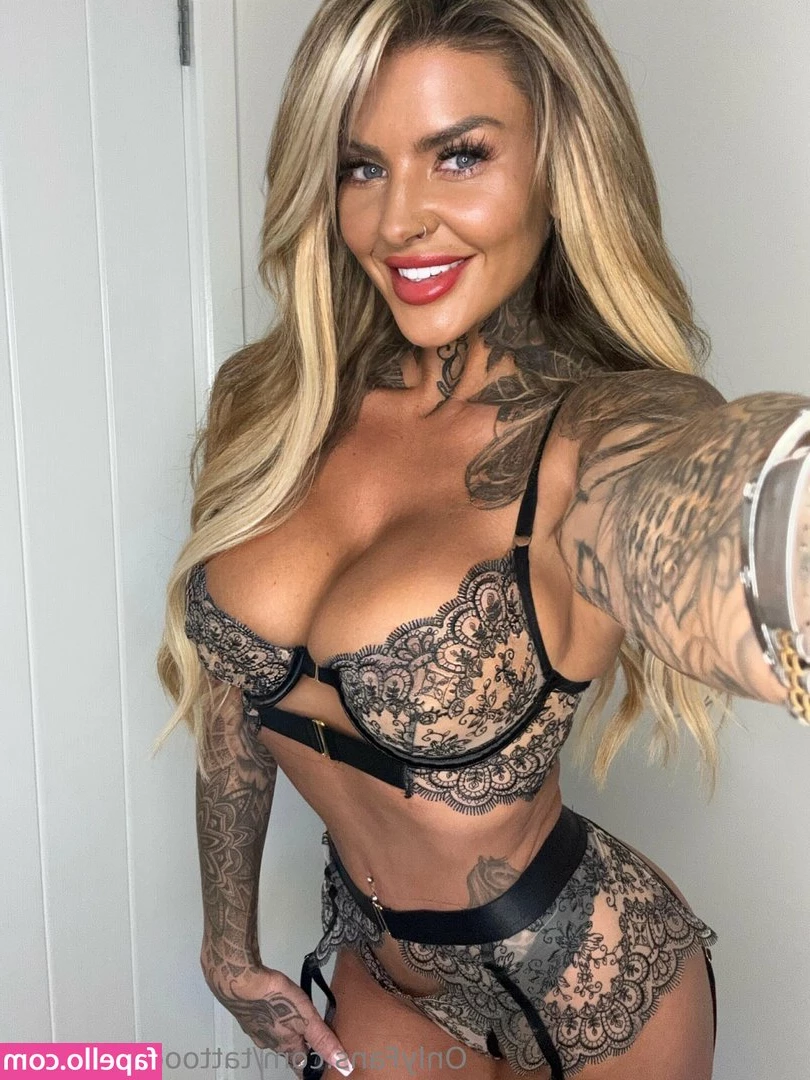 tattooedkayleigh - Insert. Right. Here. X x x