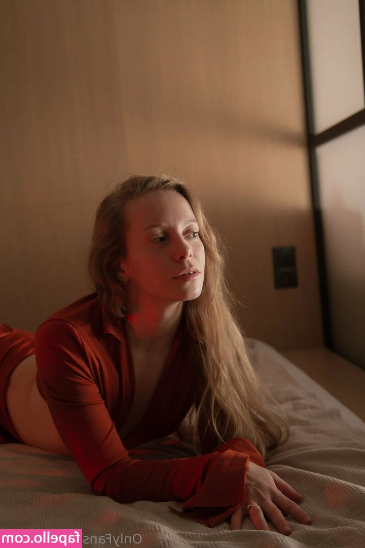 elli_elli [ elli-elli ] - https://onlyfans.com/813572843/playwithjj