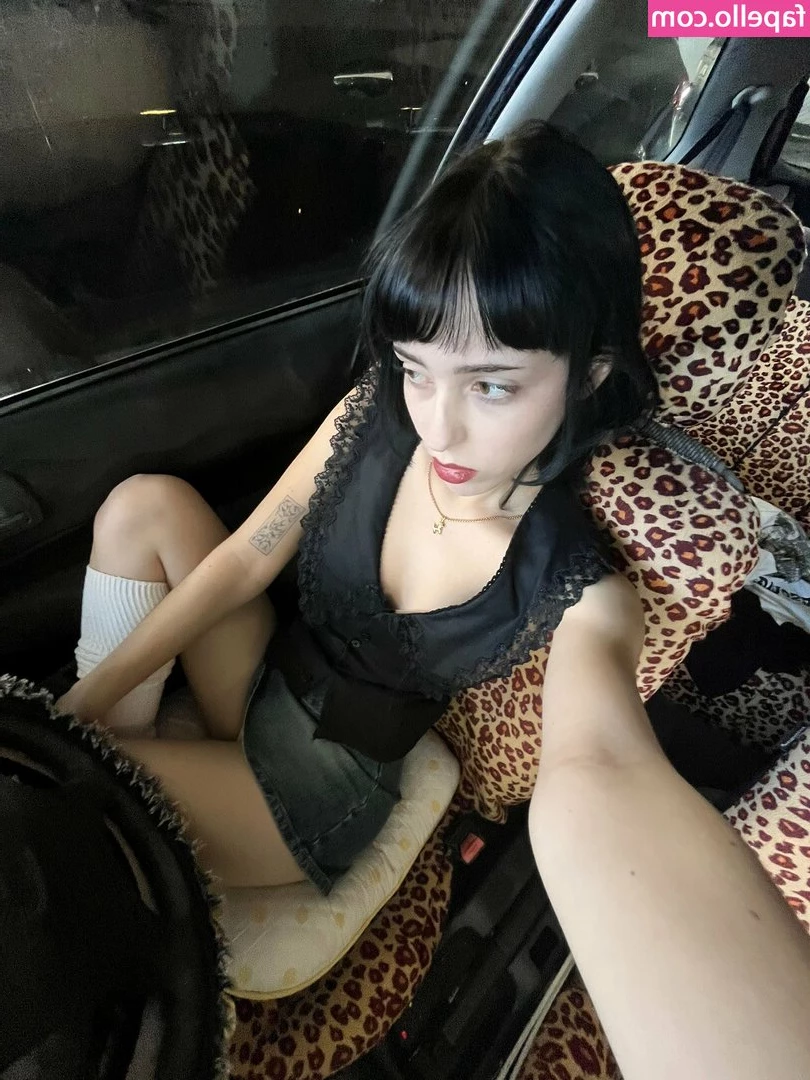 Chloemsua - I promise the posts will pick up very soon  I m just so busy trying