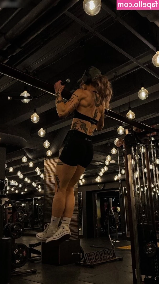 Celine Chiara Schumer [ celine-chiara-schumer ] - Prepping for EVO  I leave on Wednesday I m very excited