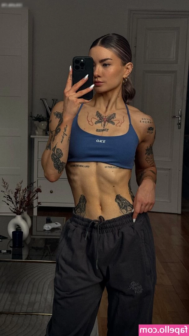 Celine Chiara Schumer [ celine-chiara-schumer ] - Taking content this week and new video of me using my toy  Pick a