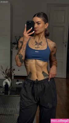 Celine Chiara Schumer [ celine-chiara-schumer ] - Taking content this week and new video of me using my toy  Pick a