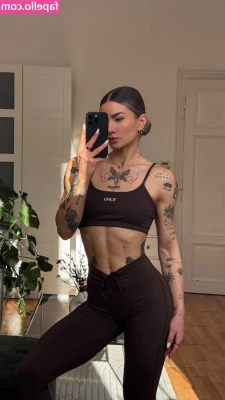 Celine Chiara Schumer [ celine-chiara-schumer ] - FOOT FETISH   Make your private request          Pide tu solicitud