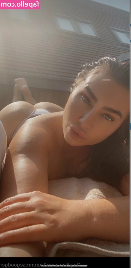 Lauren Goodger [ lauren-goodger ] - I'm ready to take your custom order! Custom Videos, photo sets,
