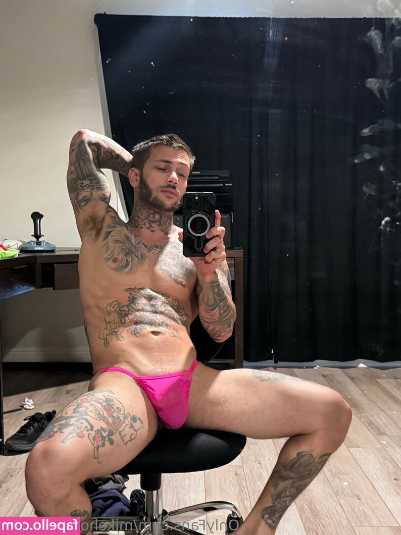 mikehoffman1023 - Come clean my kitchen with me