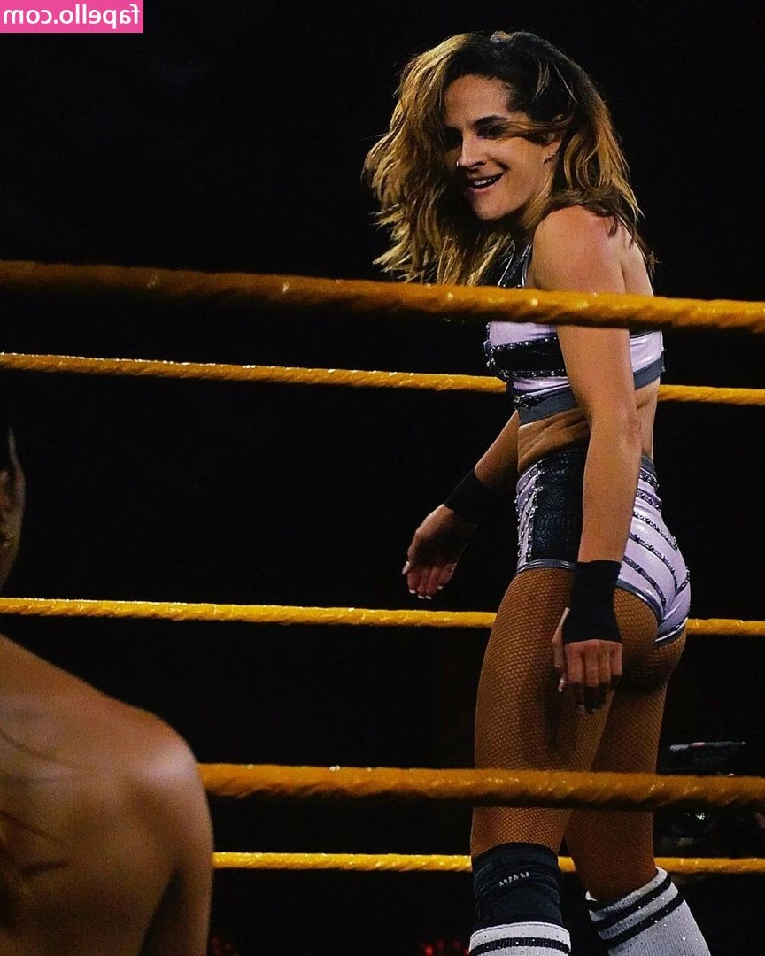 Dakota Kai [ dakota-kai ] - Got together for an edging session with this ex-swimmer stud 