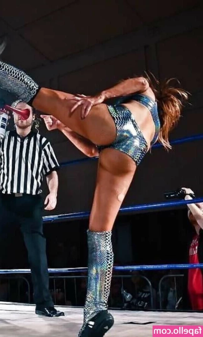 Dakota Kai [ dakota-kai ] - Can I sit on your face