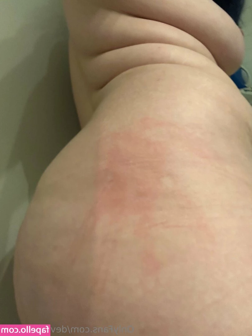 devilishhlilithh - Tell me your favourite flower