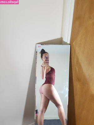 Vantoee - Happy Halloween  Spending time with my kids tonight and then Brian