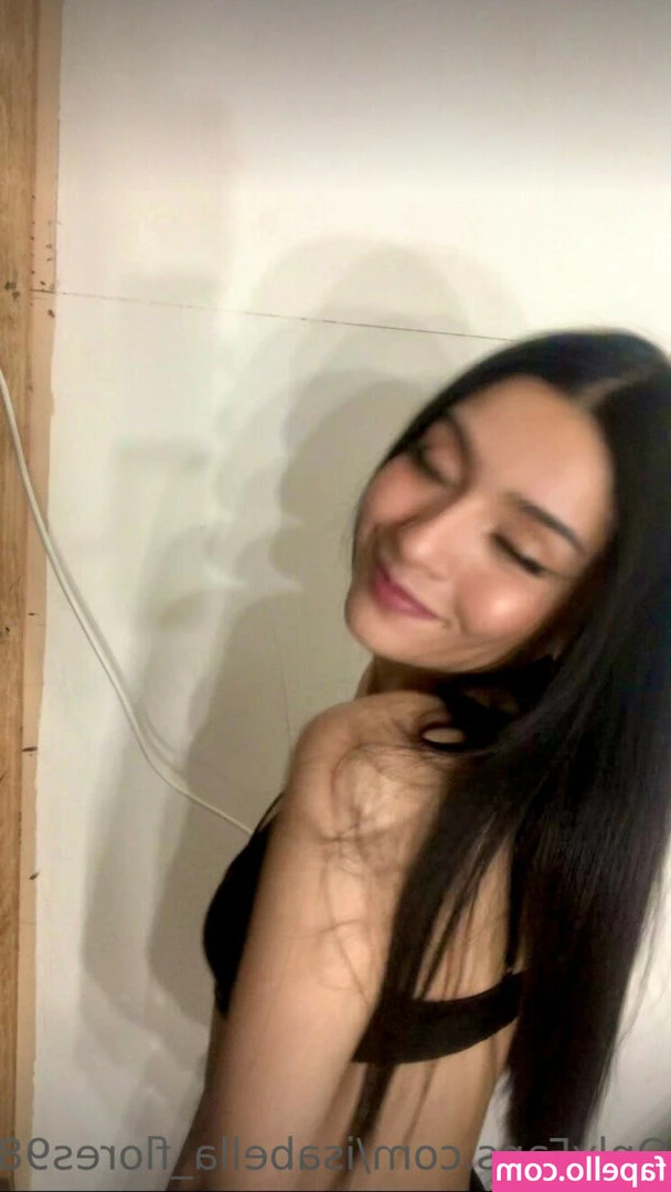 Isabella_flores98 [ isabella-flores98 ] - should I play in my whip today