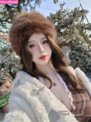 Misakicos [ misakicos-1 ] - Short little custom I shot last night! I've started using my DSLR for