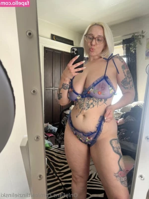 caitlinzielinski - i want you closer 🥺