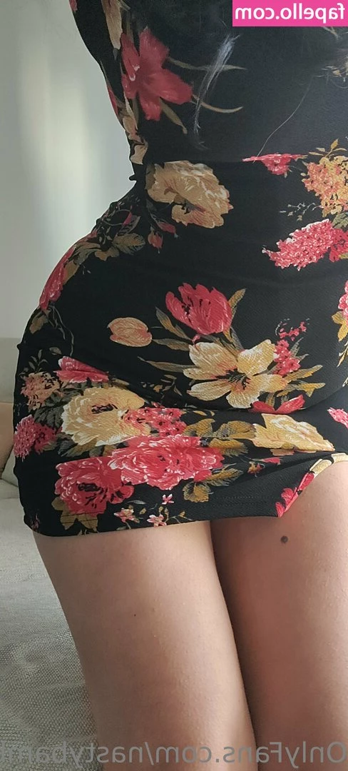 notnastybambi - Hey there, come check my page full of naughty content! 🔞