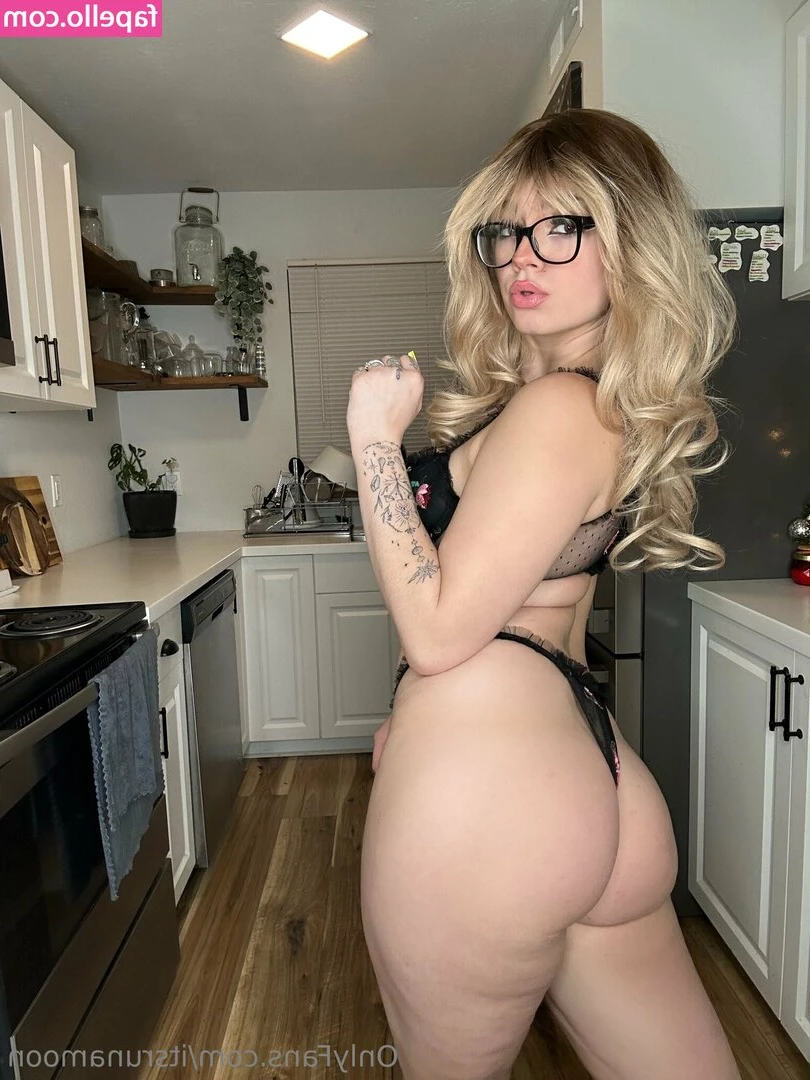 itsrunamoon - Good Morning my Boys   Did you behave well   I start a bit tired in