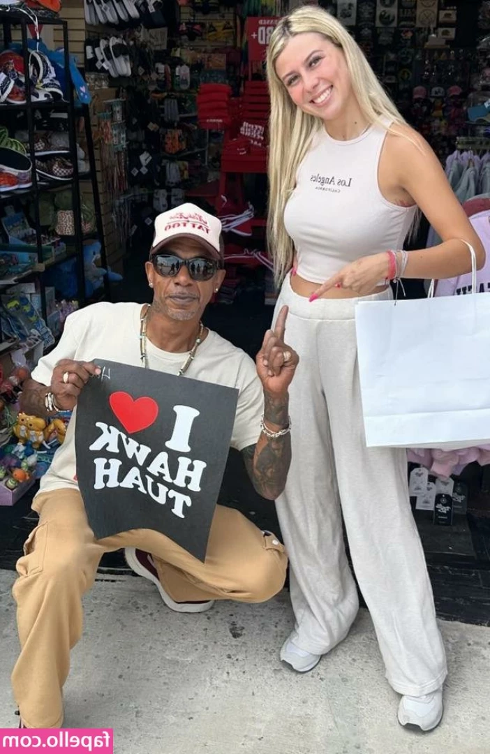 Hailey Welch [ hailey-welch ] - Shower with me