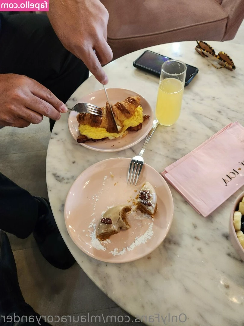 mmmasterbation - Woke up extra horny today.. Oops I made a BIG mess at the end 💦