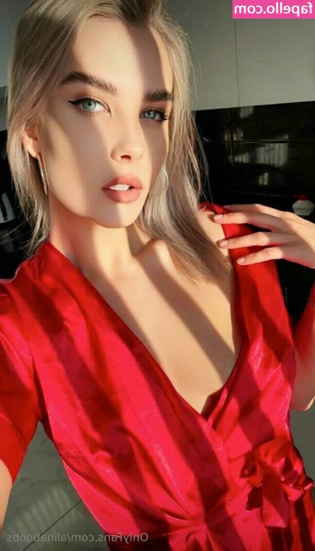 alinaboobs - Trying out a new toy  3