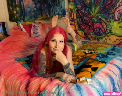 marijane-420free - Time for your sandwich😁