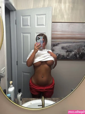 larajuicytv - Nummy  Pussy Fairy being eaten   Longer versions of videos at https