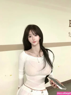 S2ena2 - For the next 5 minutes your face is going to be the resting place for