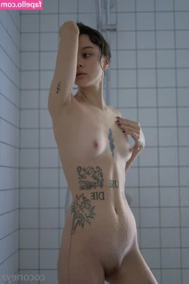 Coconey - Idk what turned me on more   his boxers  his hairy bush  his sweaty