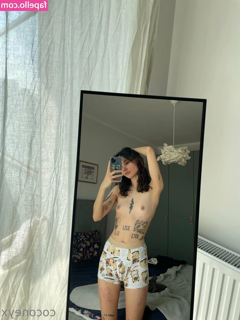 Coconey - Vibin’ ☺️💕 Hope you all have an amazing day 😘