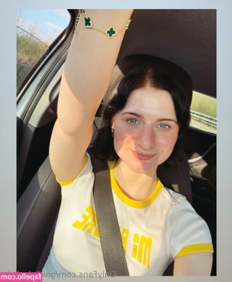 goldielocksie - Sunday self care ❤️ love making myself cum with the shower head,