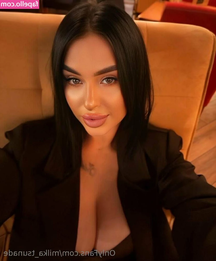 milka_tsunade [ milka-tsunade ] - 🚨🔞Father's Day Promotion 35% OFF. Do you also want a footjob