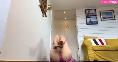 Marlingyoga - Thank you to everyone for the birthday wishes yesterday. I had a