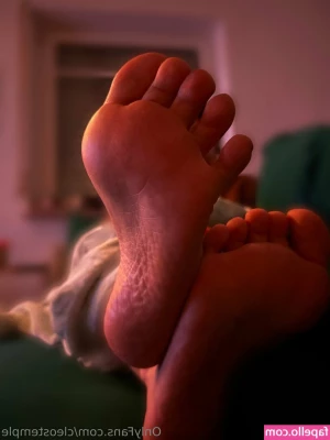 cleostemple - Bubble delicious   come rub the soap