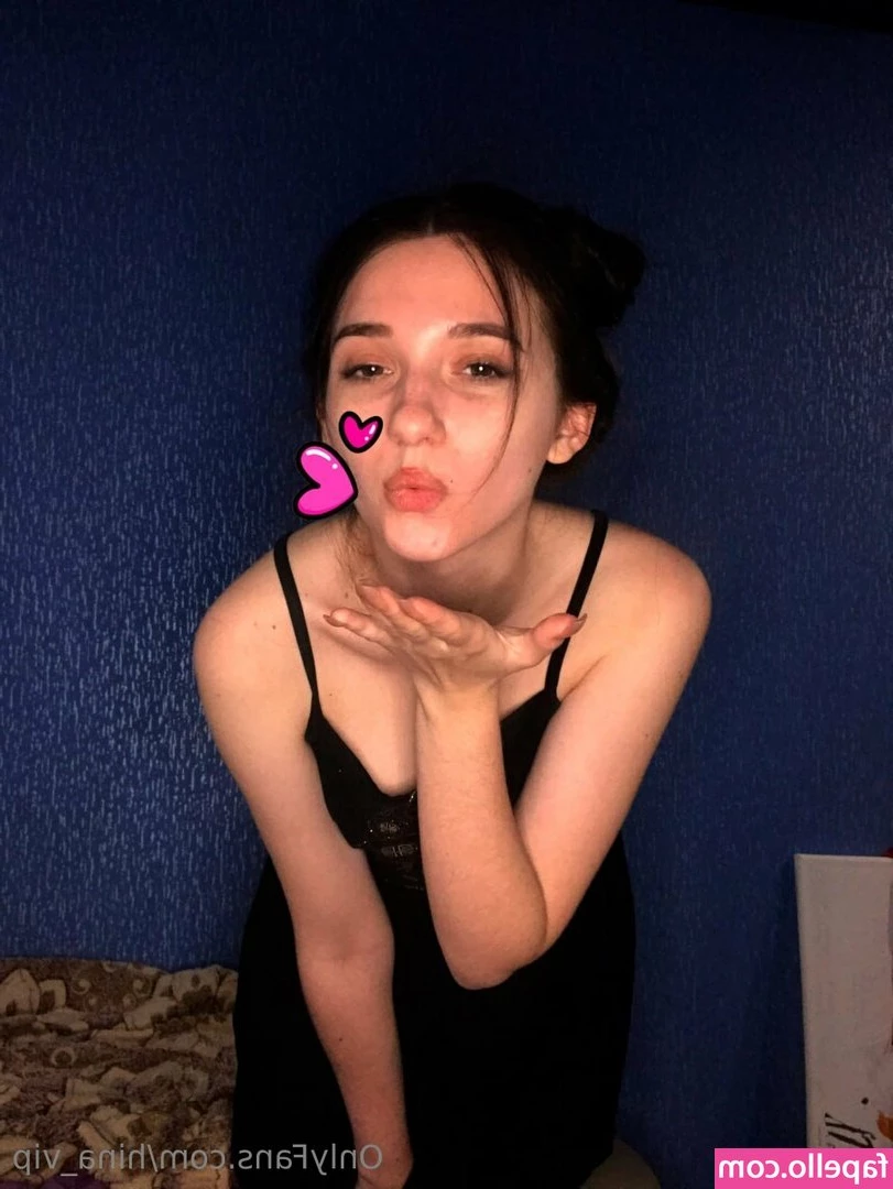 hina_vip [ hina-vip ] - I wanna fuck in the bath but mine's too small, mind if I hop in